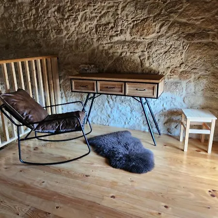 Gardunha Stone 펜션