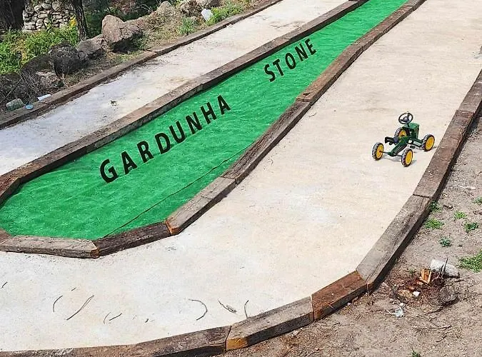 Semesterbostad Gardunha Stone