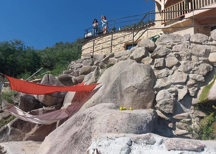 Gardunha Stone Lourical do Campo